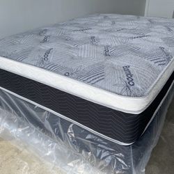 King Euro Bamboo Pillow Top Mattress!!