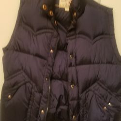 SzL Mens True Relgion Puffy Vest Navy Pet Smk Free 