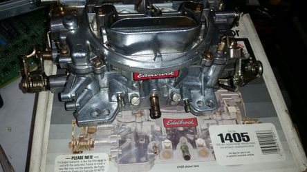 EDELBROCK 4 BRL CARB