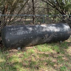 1,000 Gallon Propane Tank 