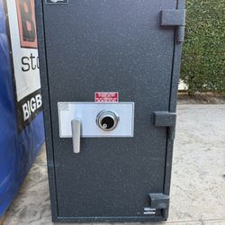American Security (AMSEC) BF3416 Large Fireproof Safe