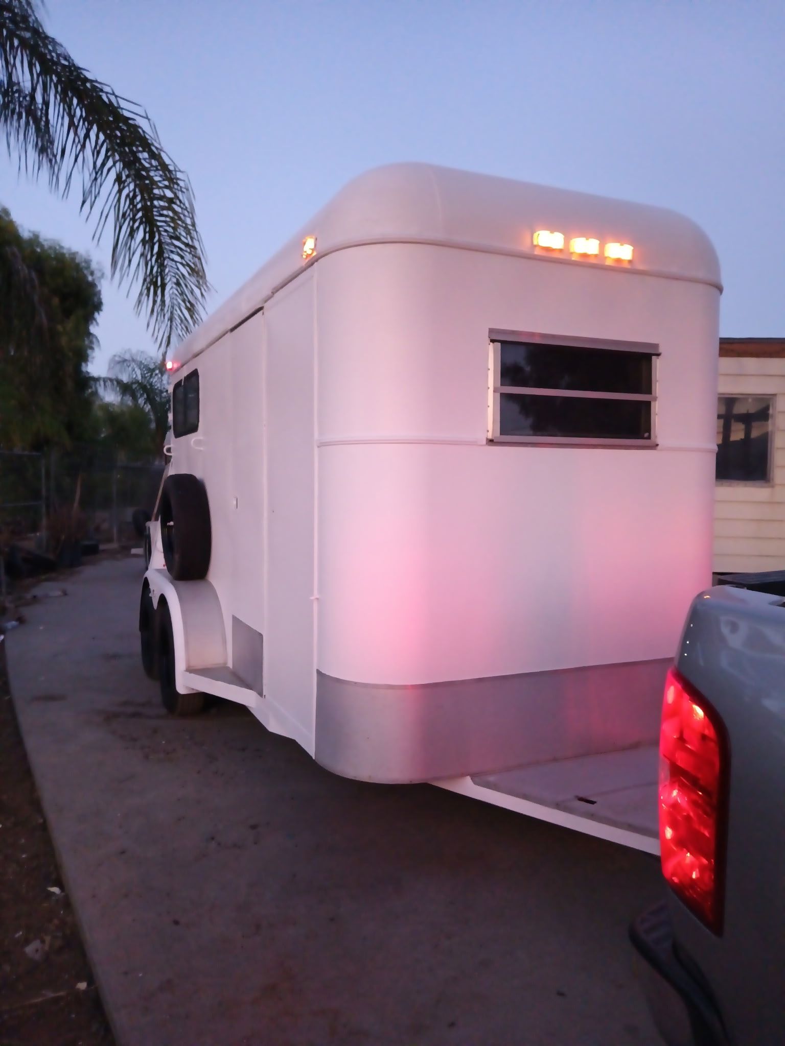 Horse Trailer 