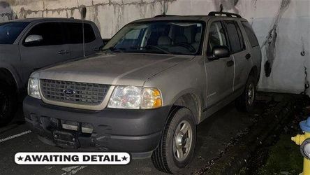 2004 Ford Explorer