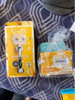 Gillete Venus bundle
