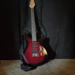 Rogue Rocket Guitar Electric With Guitar Bag