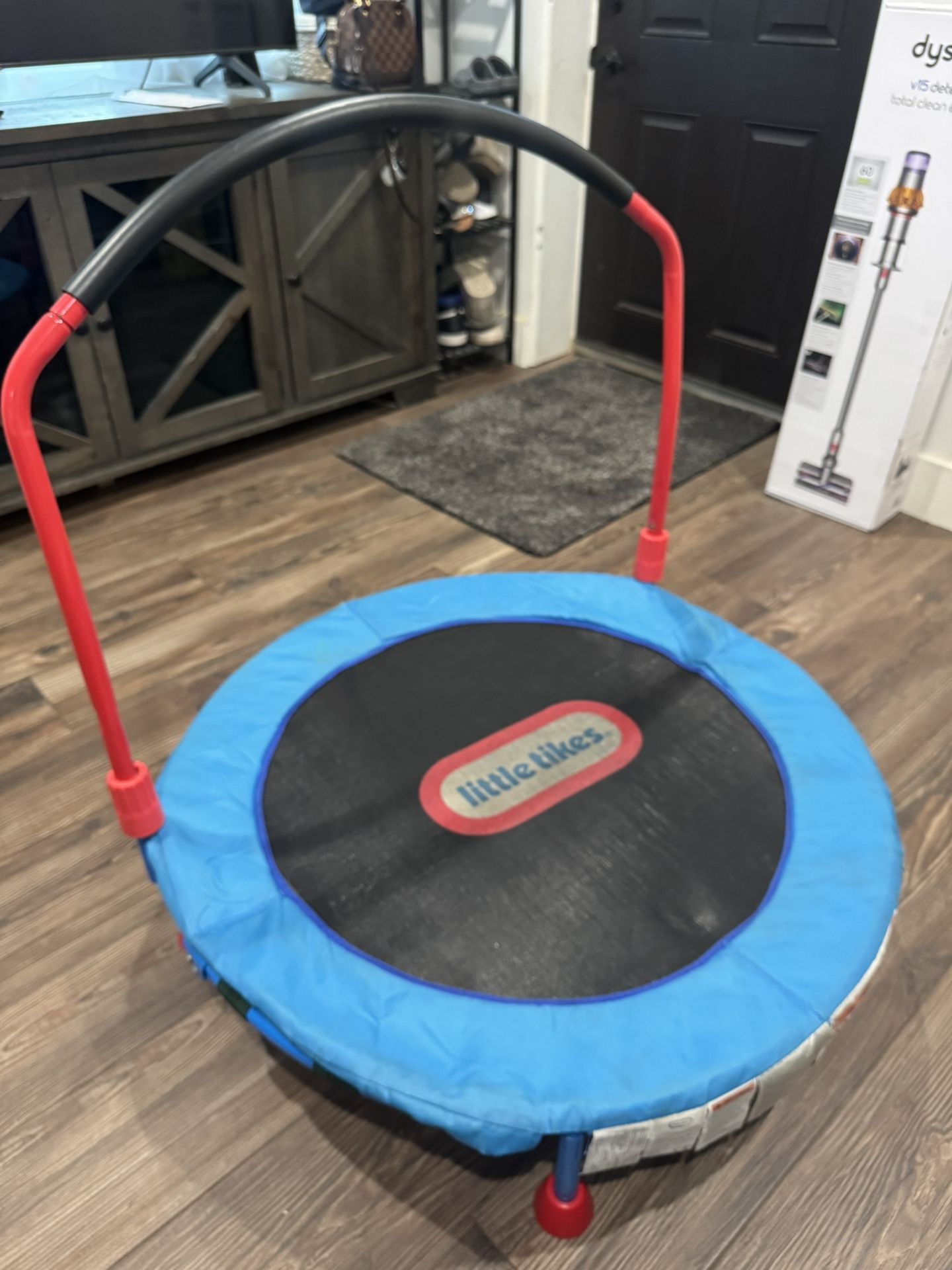 Trampoline
