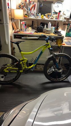 Giant Trance 2