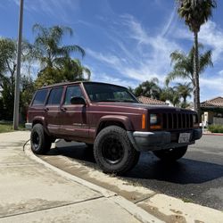 2000 Jeep Cherokee