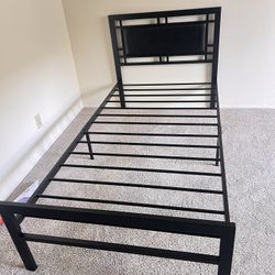 Cama Twin Size Nueva En Caja Incluye Colchón 
