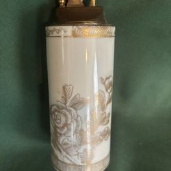 Vintage Porcelain Table Lighter.