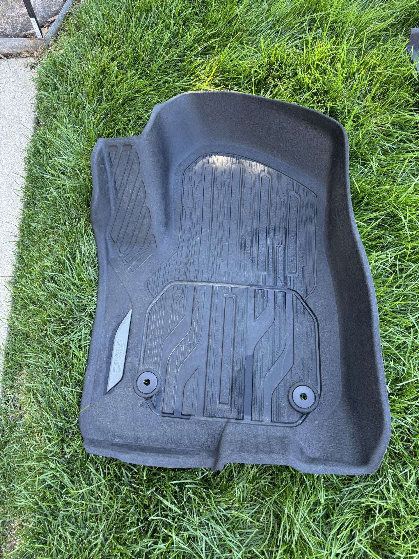 GM Lazier Floor Mats