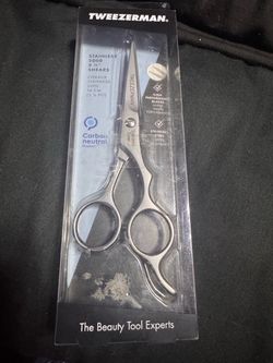 Scissors for haircutting