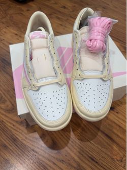 Jordan 1 retro low Travis Scott Shy Pink