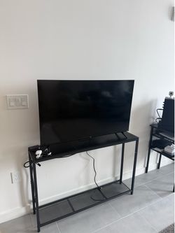 TCL tv  43'  RokuTv