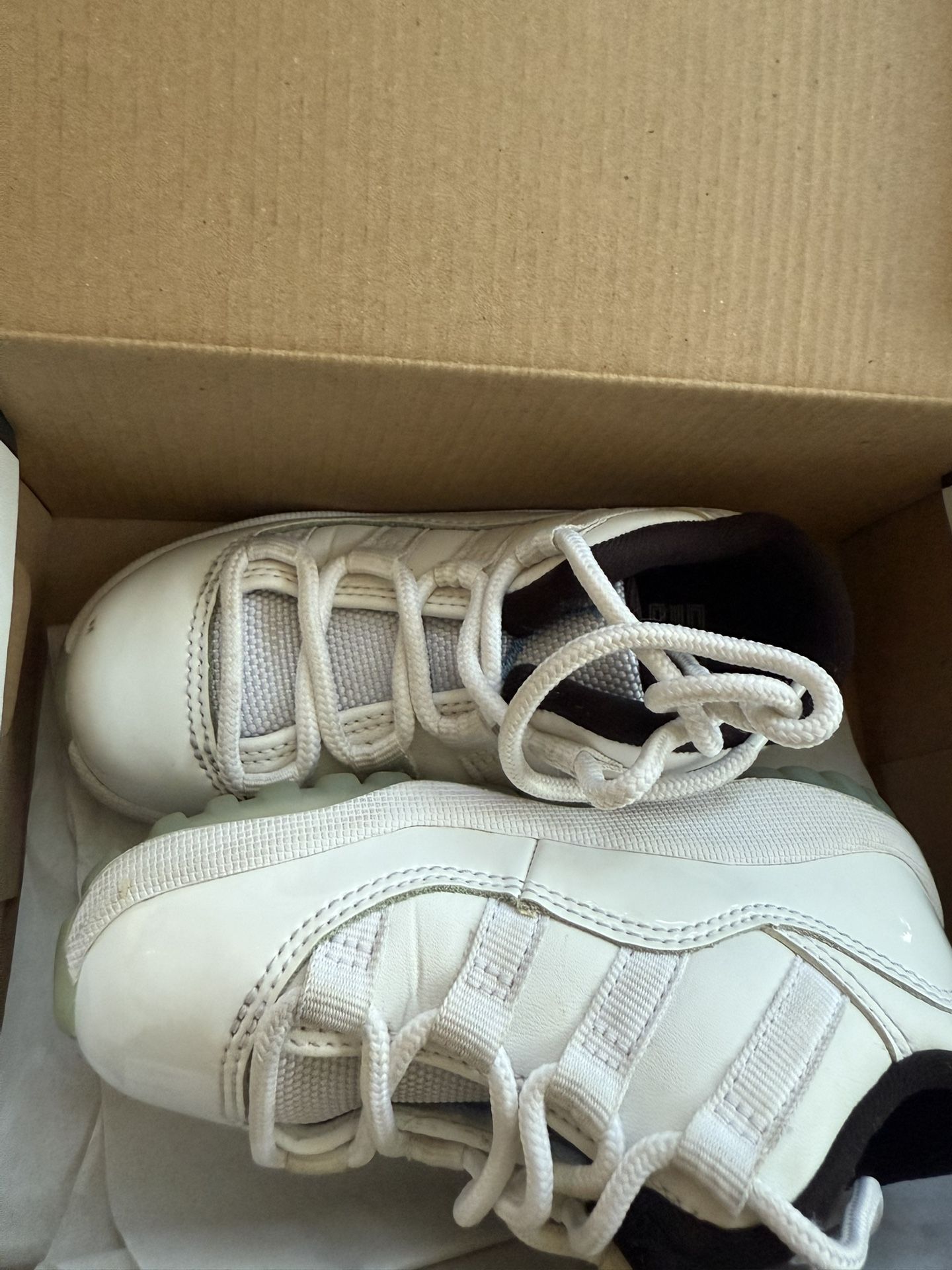 Jordan 11 8C