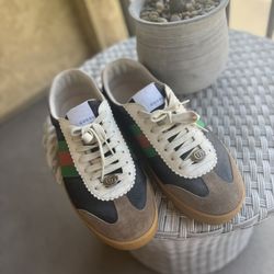 Gucci sneakers OFFER YOUR PRICES !