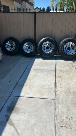 8 Lugs, Wheels And Tires Bfgoodrich All Terrain Tas 33X 12.50/16.5  Front One,s  9.50–16 An Hour