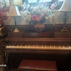  Upright Piano