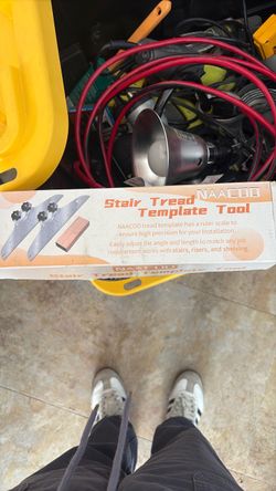 Stair tread template tool