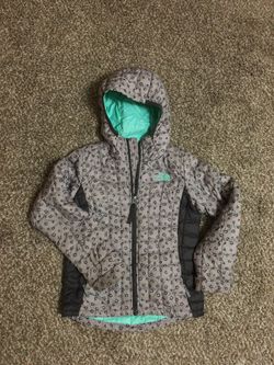 The north face thermoball jacket xs 6