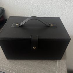 Cosmetic Bag 