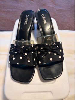 Women's shoes size 8.5