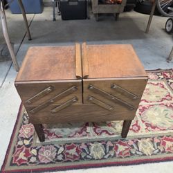 Vintage Accordion Sewing Basket, Wooden Folding Hinged 