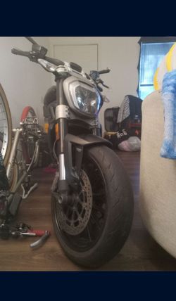 2021 Ducatti SuperSport 950