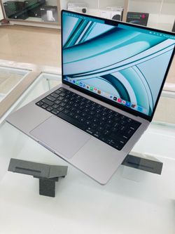 MacBook Pro M1 Pro 32gb ram 512gb ssd