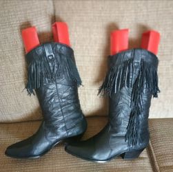 Ladies boots.