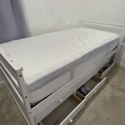 Twin trundle bed - White