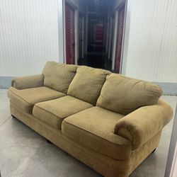 Tan Color Couch  Small Stain Easy To Clean Good $120