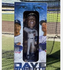 2026 Dave Robert's Dodgers bobblehead