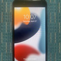 Apple iPhone 7 32GB Unlocked For Any Carrier Like New!