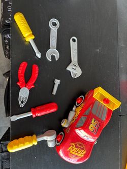 Cars Lighting McQueen Builder toy