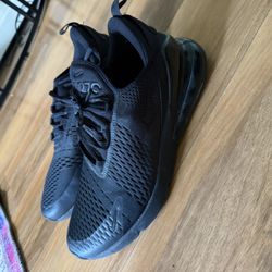 Men’s Nike Air Max 270 Size 13
