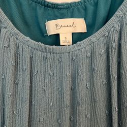 Cute Boutique dress women’s Small