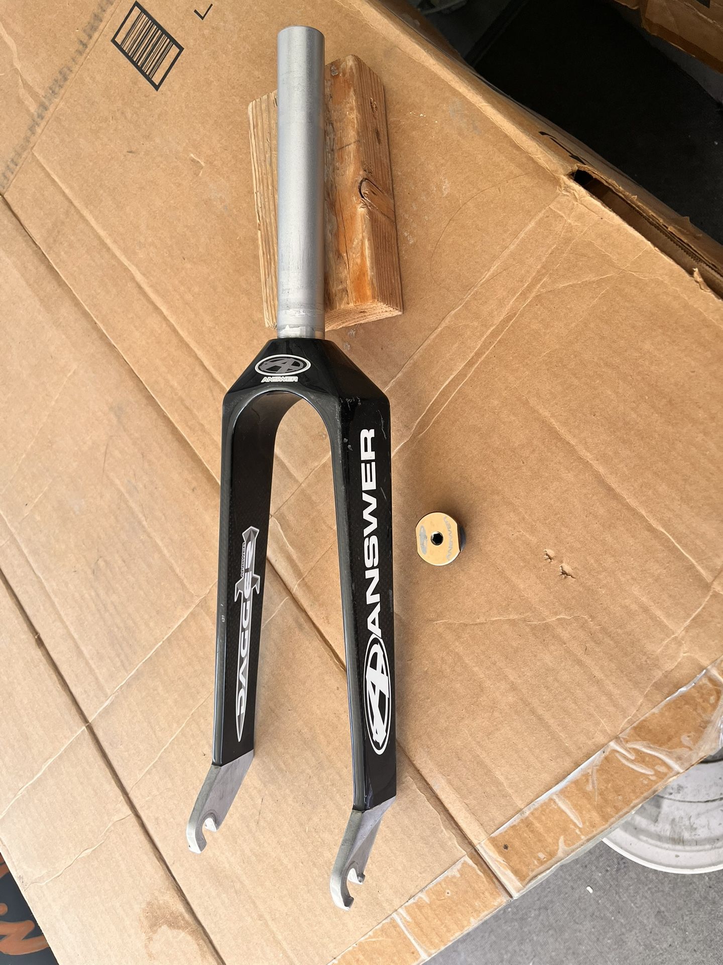 Answer Dagger Forks (20”)