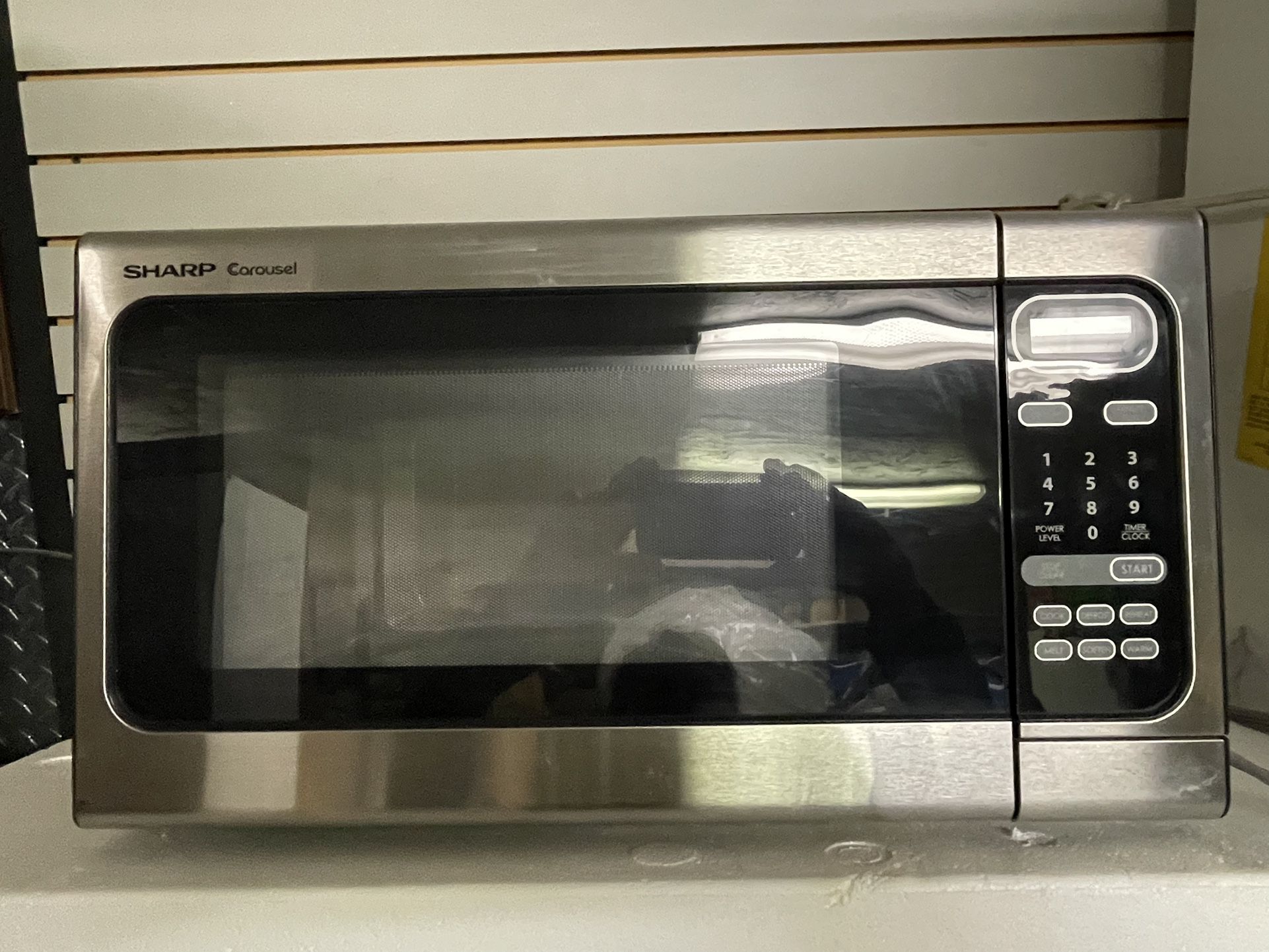 Microwave Oven Sharp $85
