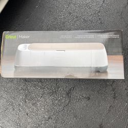 Cricut Maker - Smart Cutting Machine
