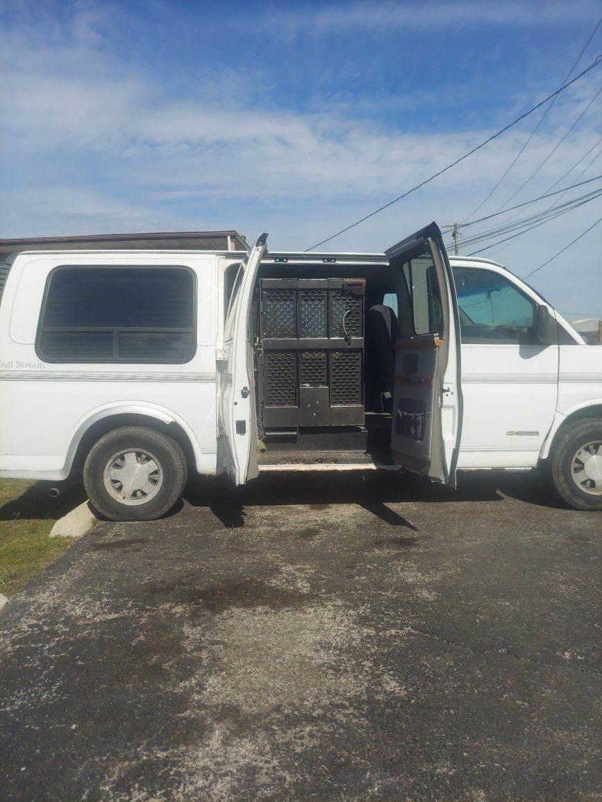 1999 Chevy Express 1500