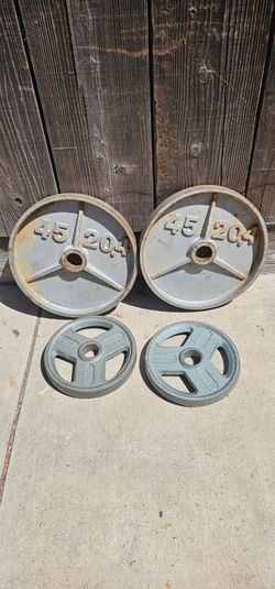 Olympic weights plates 45s and 25s