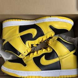 Nike Dunk High Iowa (2020) Size 11