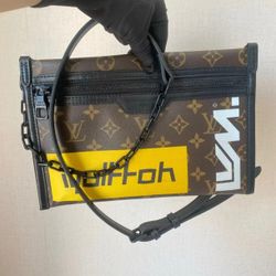 Limited Edition Louis Vuitton Two-in-One Crossbody Bag
