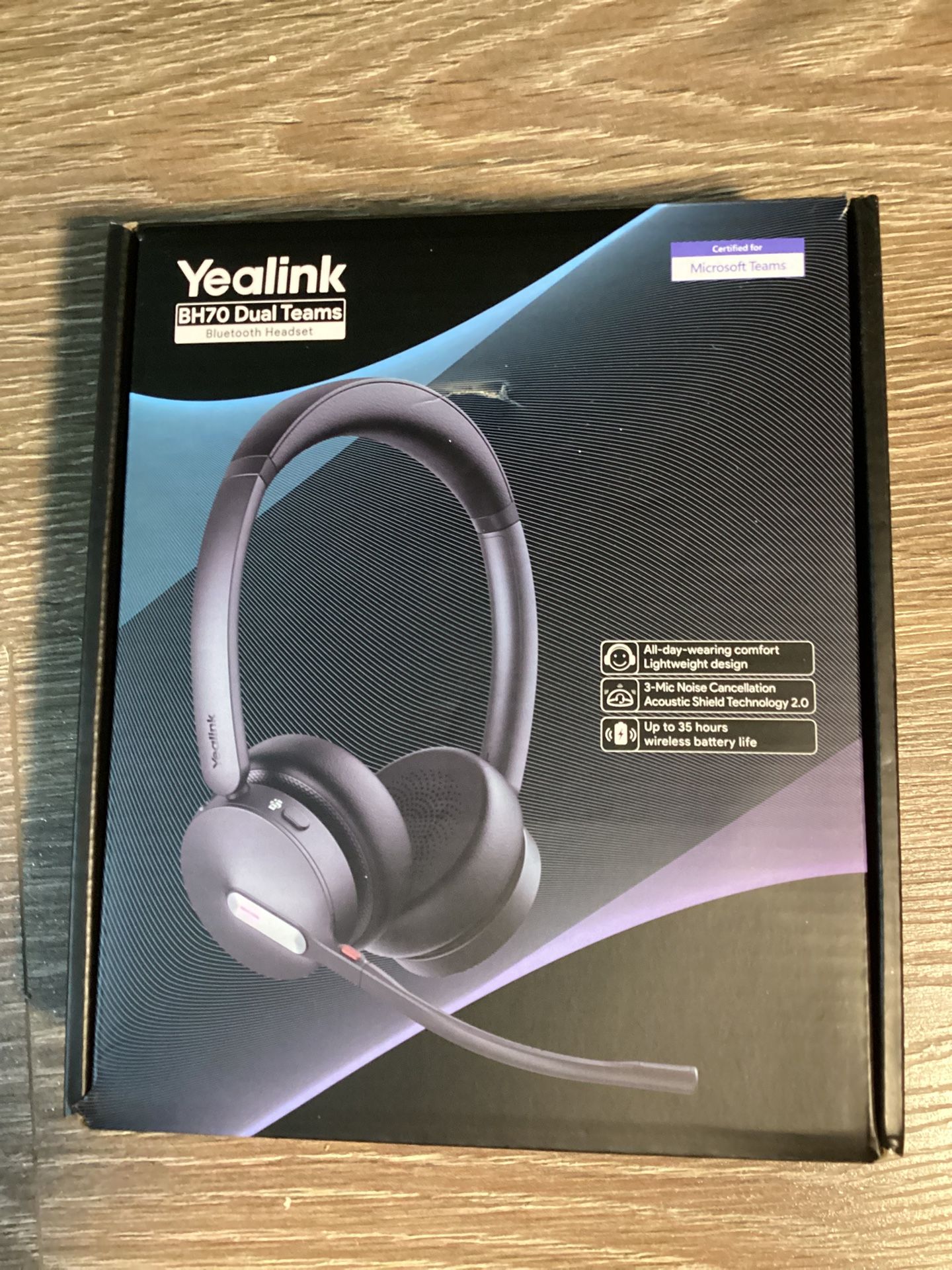 New Yealink BH70 Wireless Bluetooth Headset with Microphone for Work, up to 35h Talking Battery Life, 3-Mic, 147g Lightweight Microsoft Teams Certifie