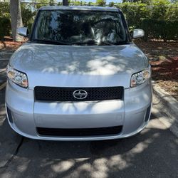 2008 Scion xB