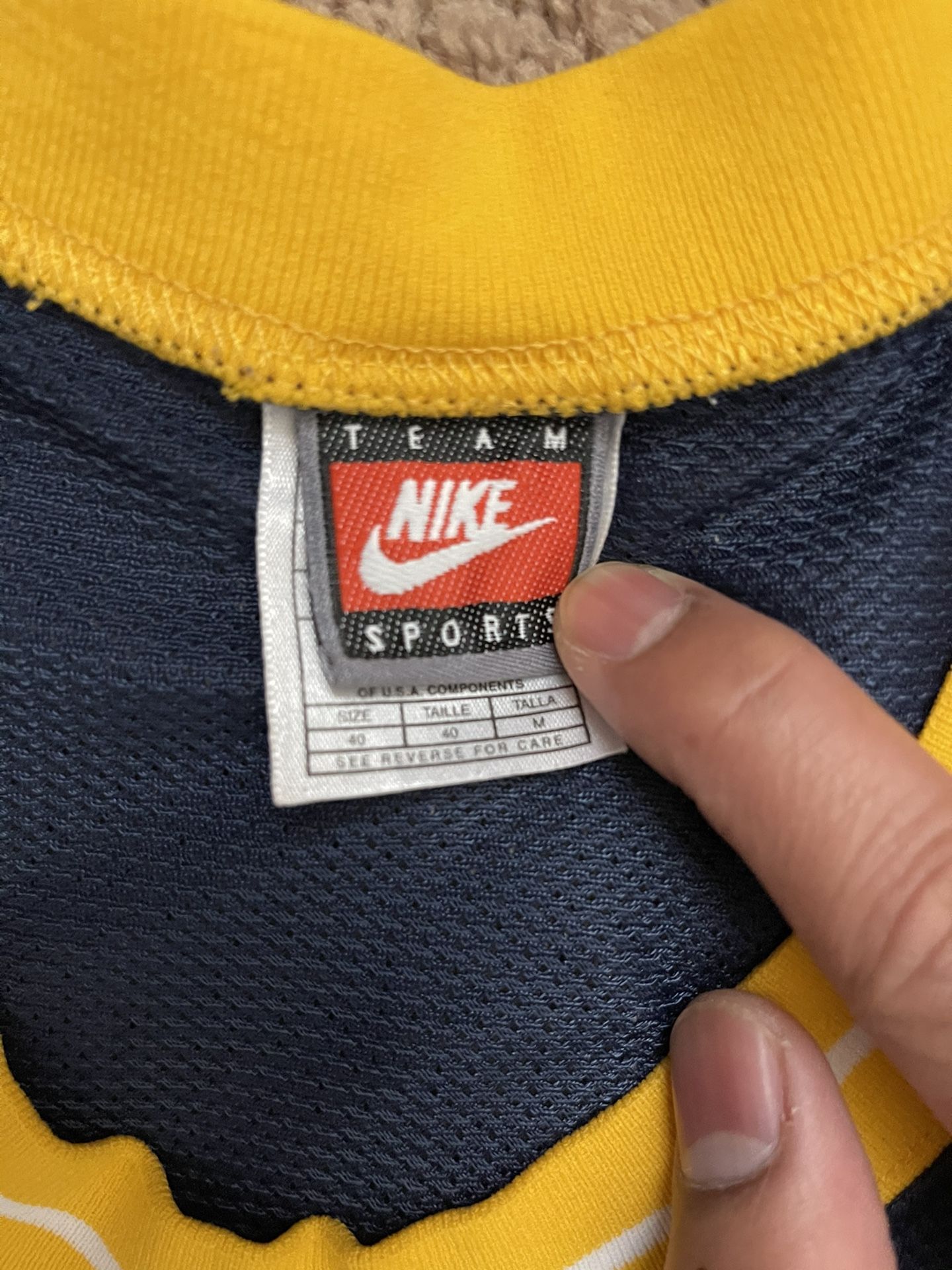 Vintage Cal Berkeley Nike authentic Jersey Size 40