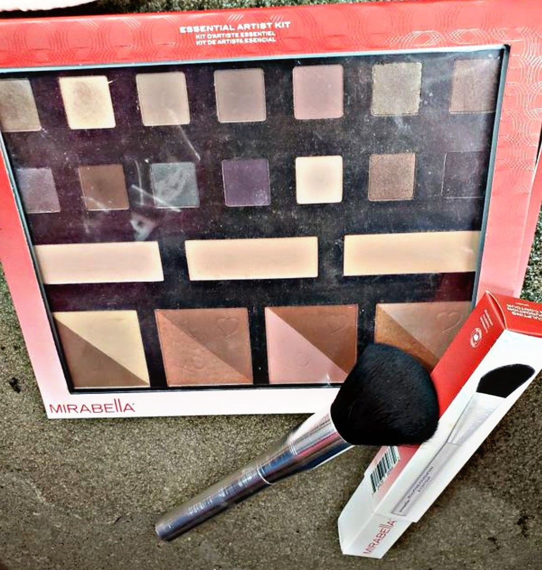 Mirabella Pro Make up Box