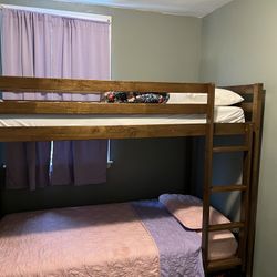 Twin Size Wooden Bunk Bed 