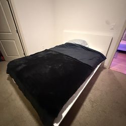 IKEA Queen Bed Frame – Modern Clean Design